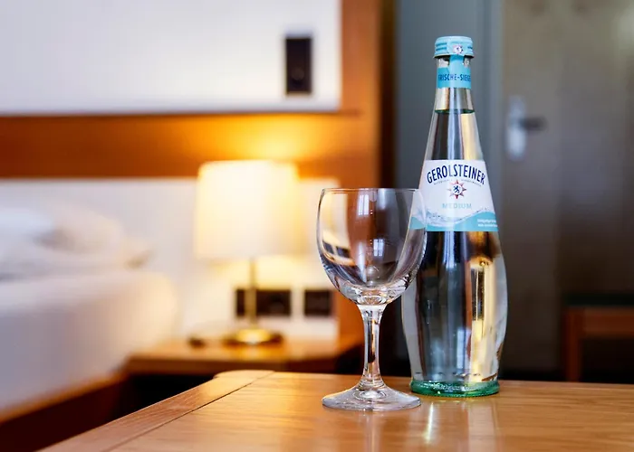 & Restaurant Waldshuter Hof * ולדסהוט-טינגן